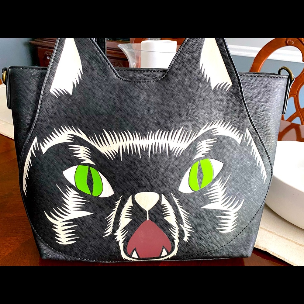 Disney Loungefly Thackery Binx Purse